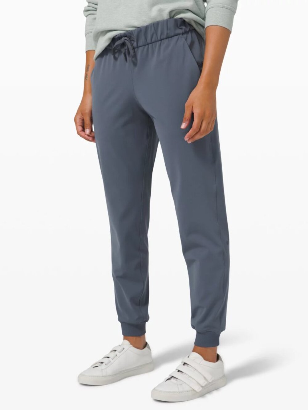 LULULEMON 8 Iron Blue On The Fly Jogger Luxtreme Drawstring Luxtreme